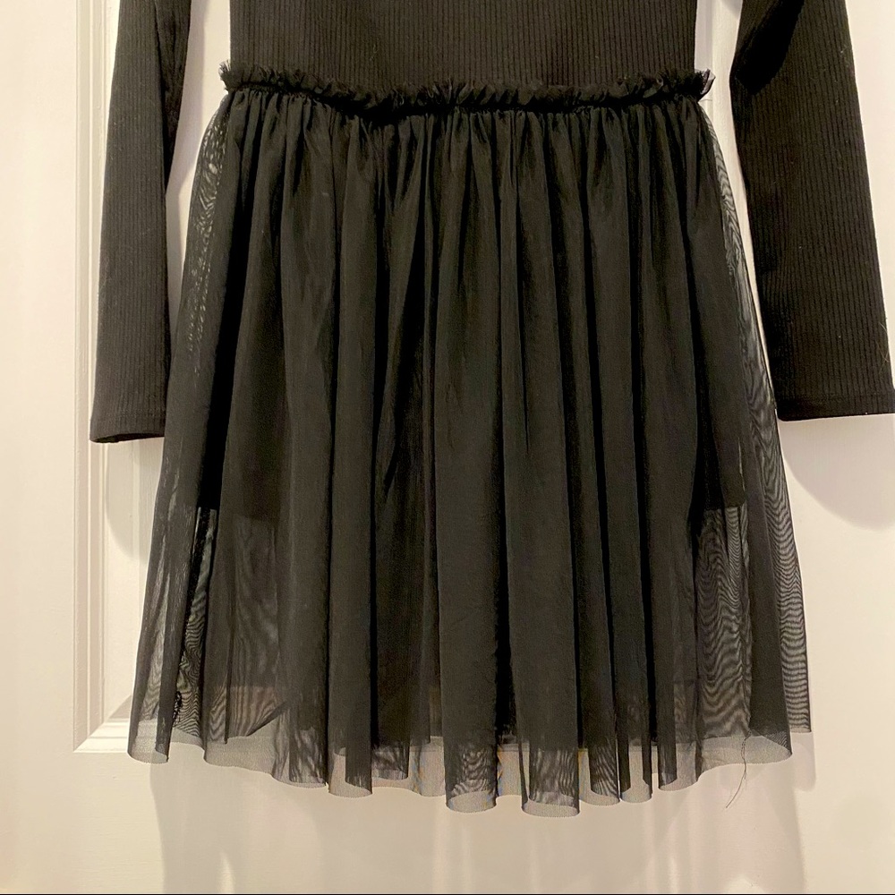 Dress with shorts - Picture 2 of 4